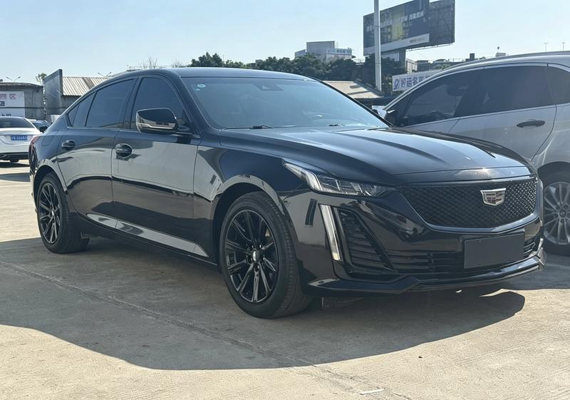 Cadillac CT5 - фото 2
