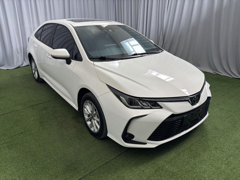 Toyota Corolla - фото 2