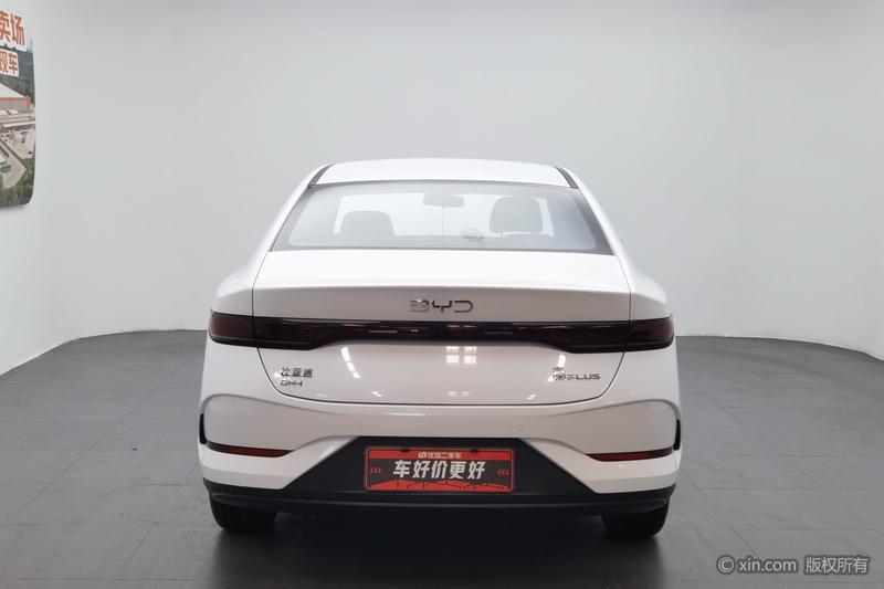 BYD Qin PLUS DM-i - фото 2