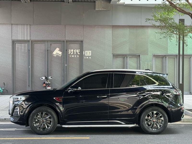 Hongqi HS5 - фото 3