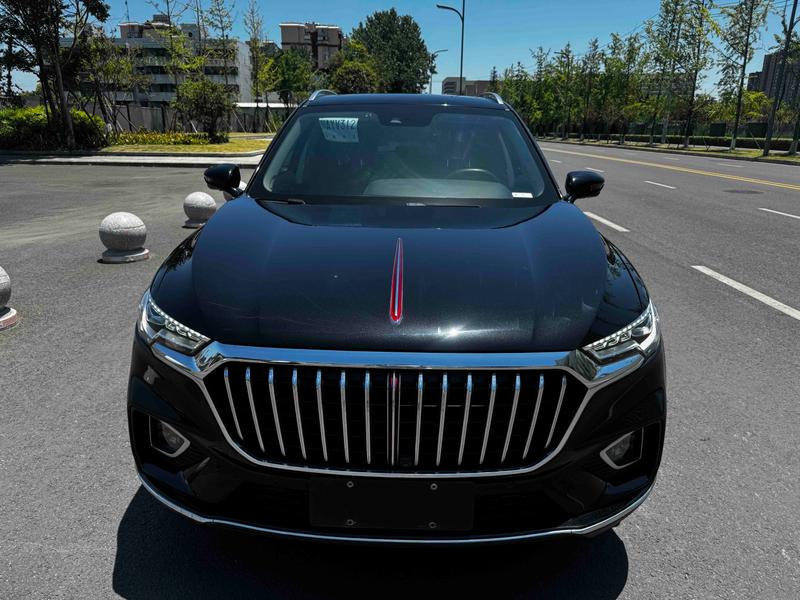 Hongqi HS5 - фото 1
