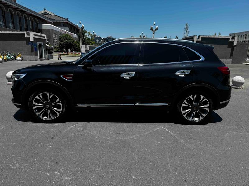 Hongqi HS5 - фото 3