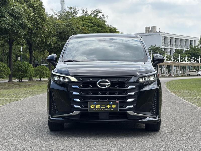 GAC Trumpchi M6 - фото 1