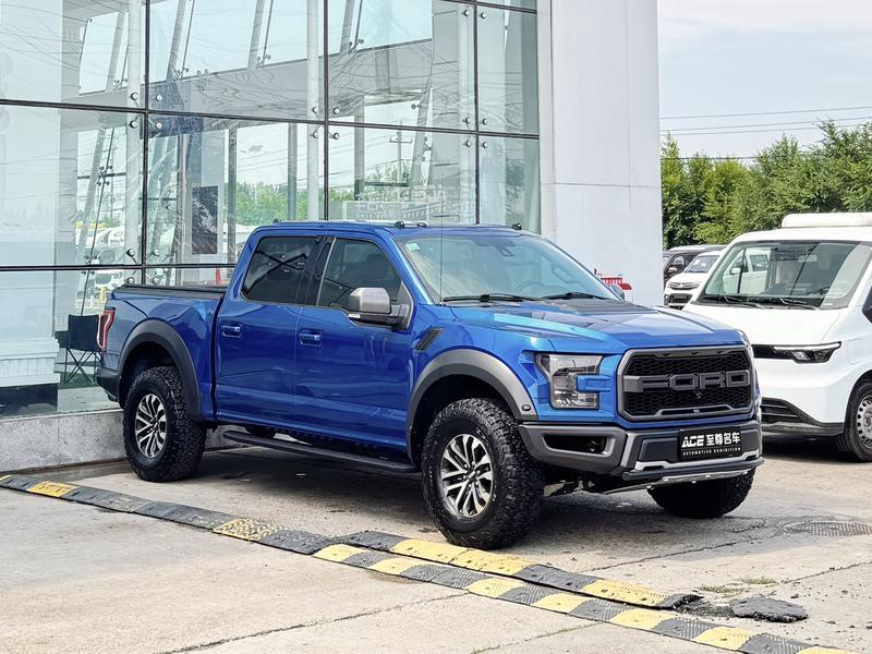 Ford F-150 Raptor - фото 2
