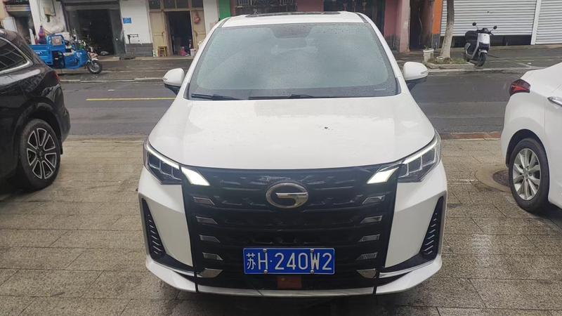 GAC Trumpchi M6 - фото 1
