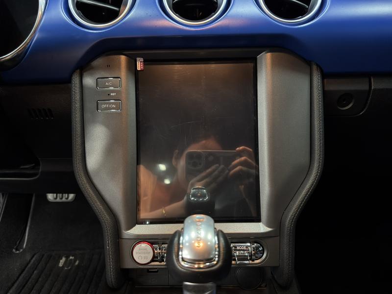 Ford Mustang - фото 2