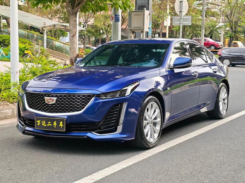 Cadillac CT5 - фото 0