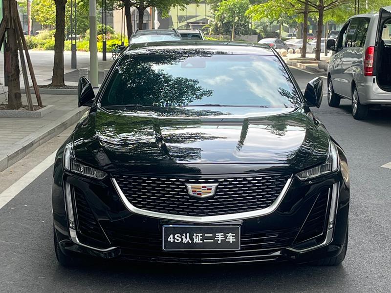 Cadillac CT5 - фото 1