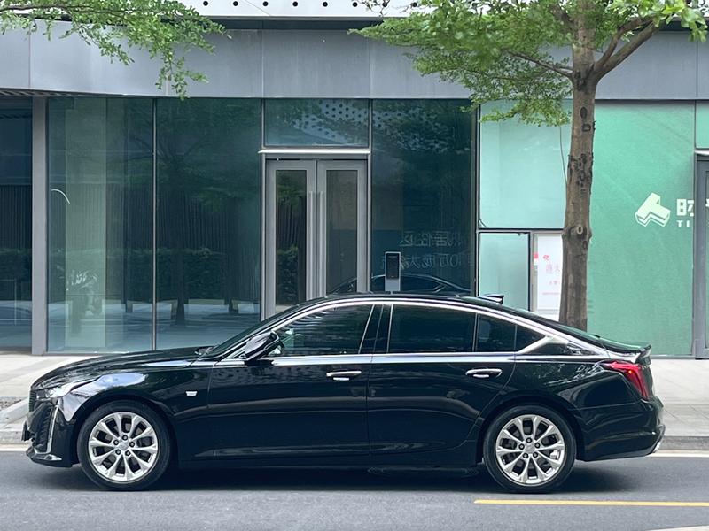 Cadillac CT5 - фото 3