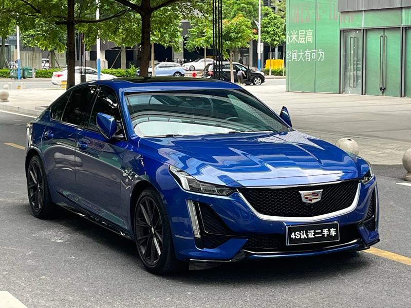 Cadillac CT5 - фото 2