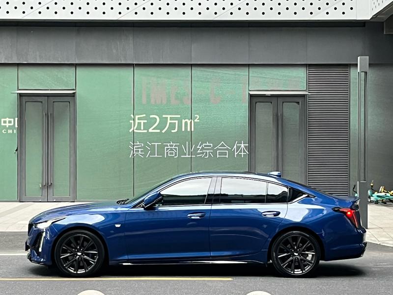 Cadillac CT5 - фото 3