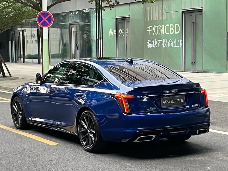 Cadillac CT5 - фото 4