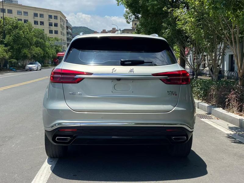 Hongqi HS5 - фото 4