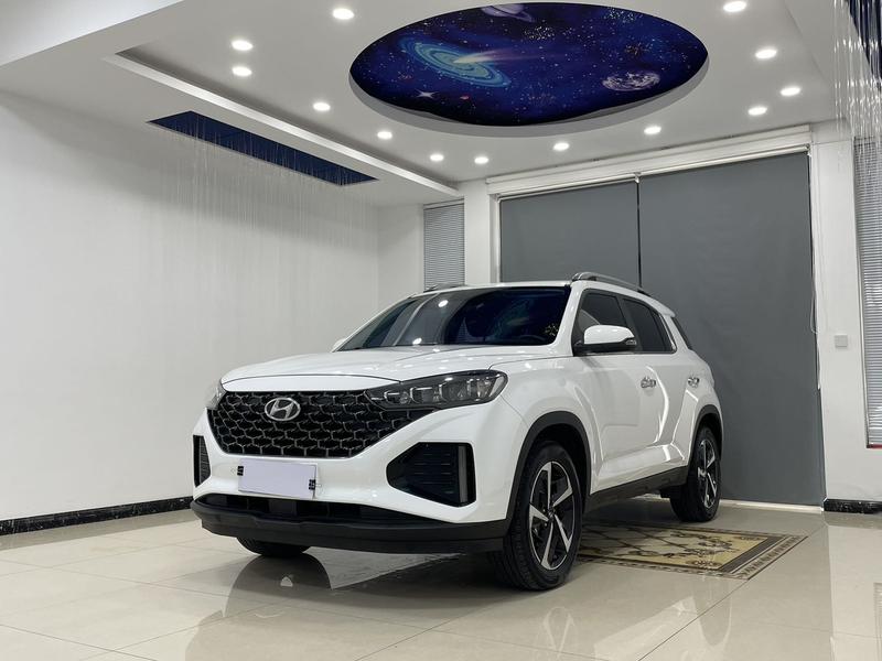 Hyundai ix35 - фото 0