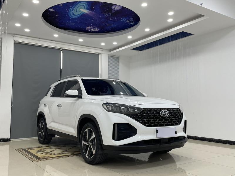 Hyundai ix35 - фото 2