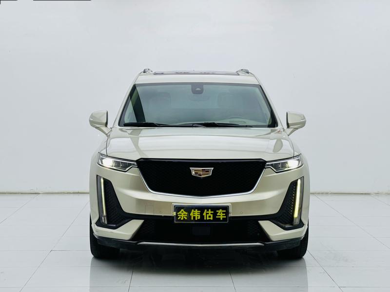Cadillac XT6 - фото 1