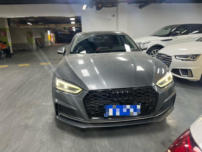Audi A5 - фото 1