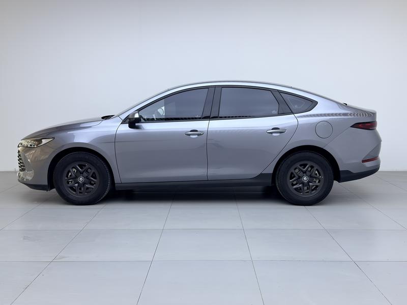 BYD Qin PLUS DM-i - фото 3