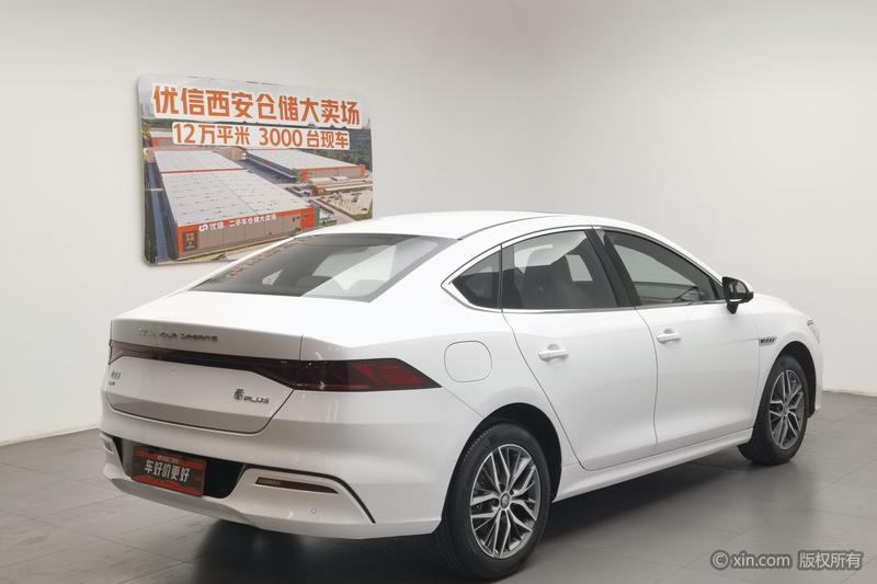 BYD Qin PLUS DM-i - фото 3