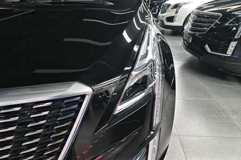 Cadillac XT5 - фото 3