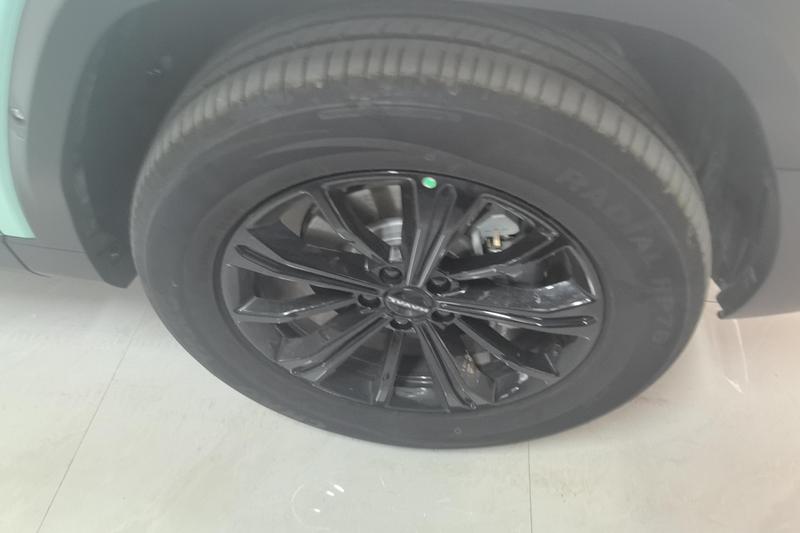 Haval PHEV - фото 3