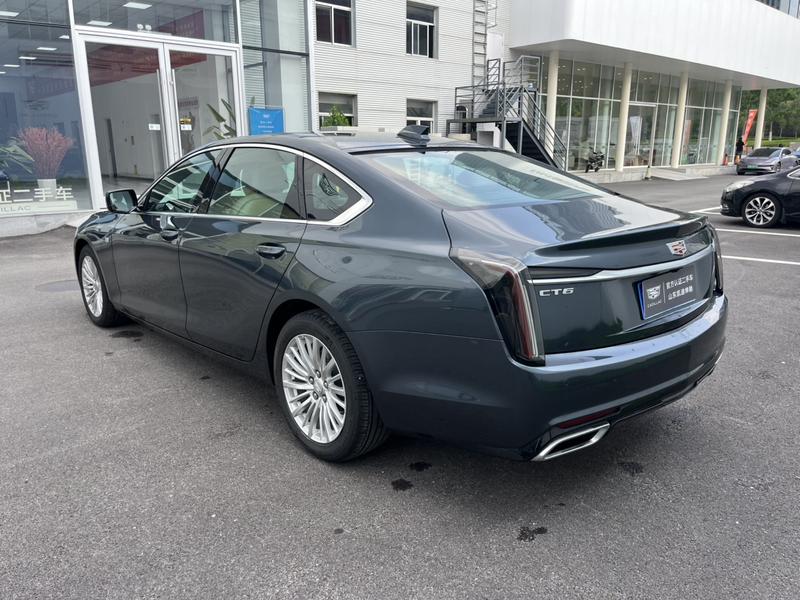 Cadillac CT6 - фото 4