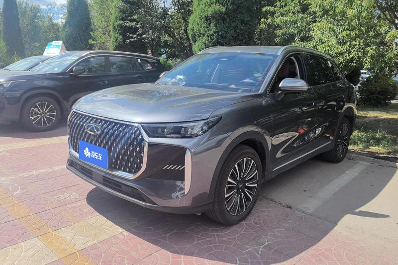 Chery Tiggo 8 - фото 0