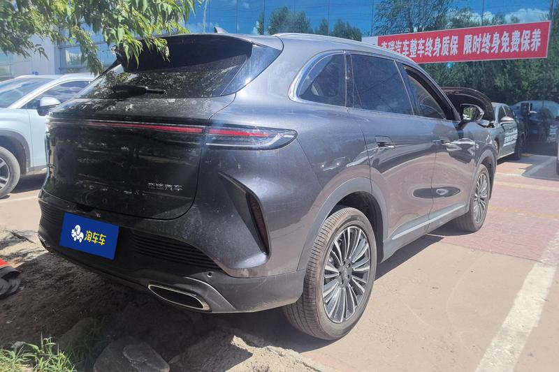 Chery Tiggo 8 - фото 2
