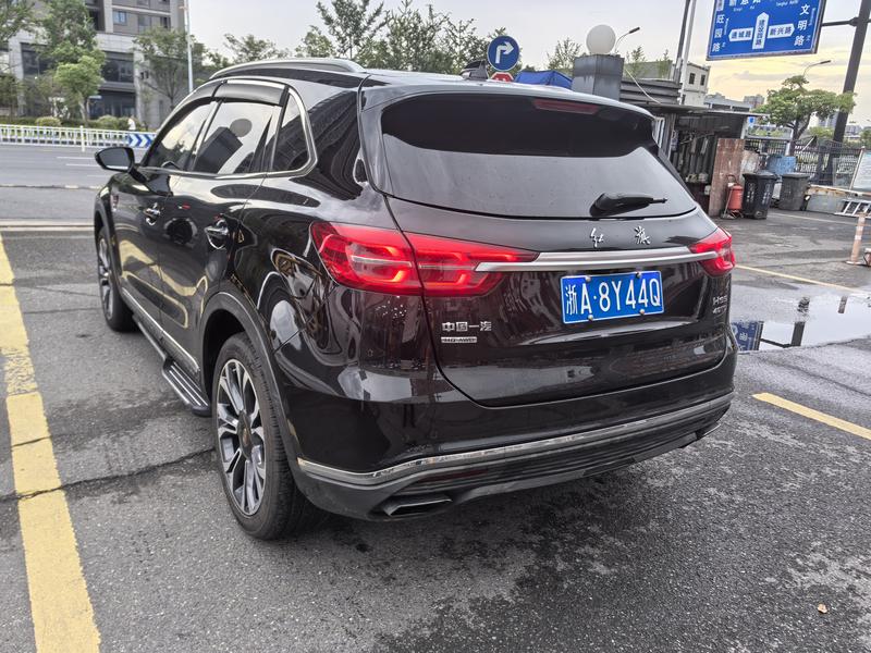 Hongqi HS5 - фото 3