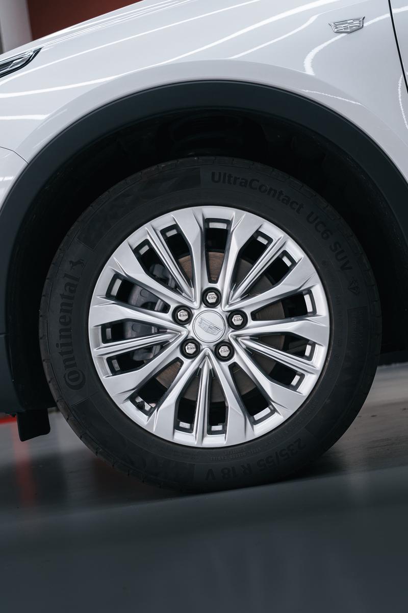Cadillac XT4 - фото 4