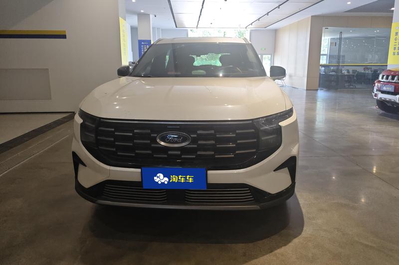 Ford Edge - фото 1