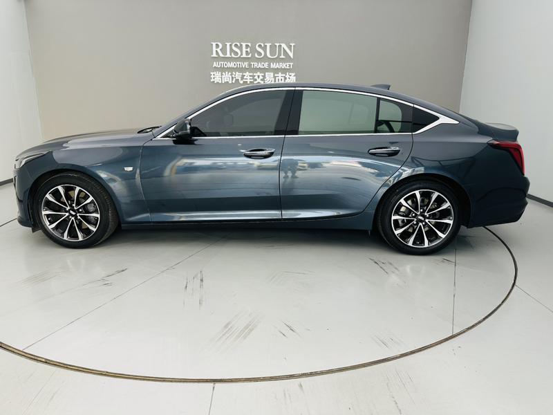 Cadillac CT5 - фото 3