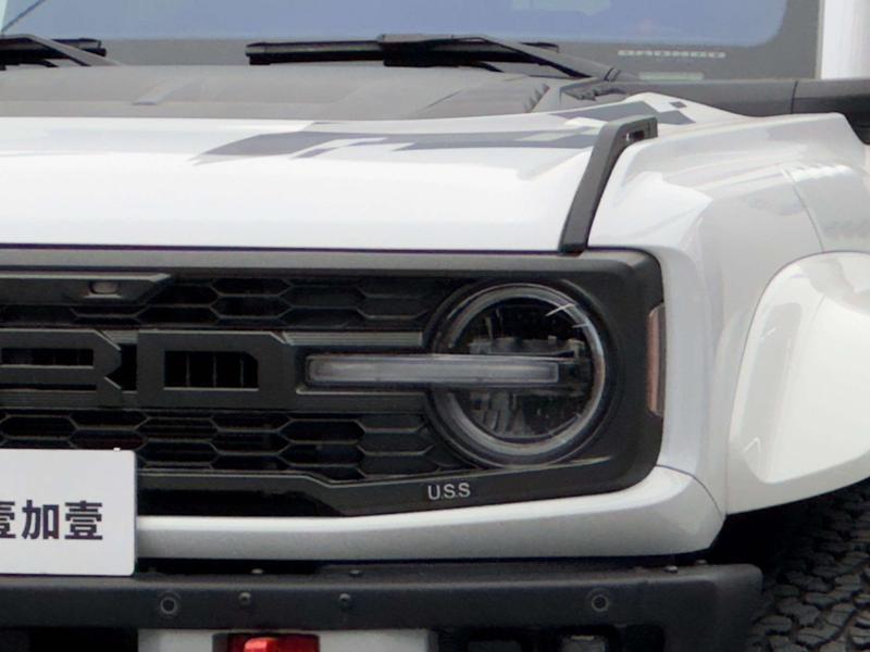Ford Bronco (Overseas) - фото 3