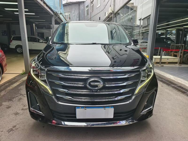 GAC Trumpchi M8 - фото 1