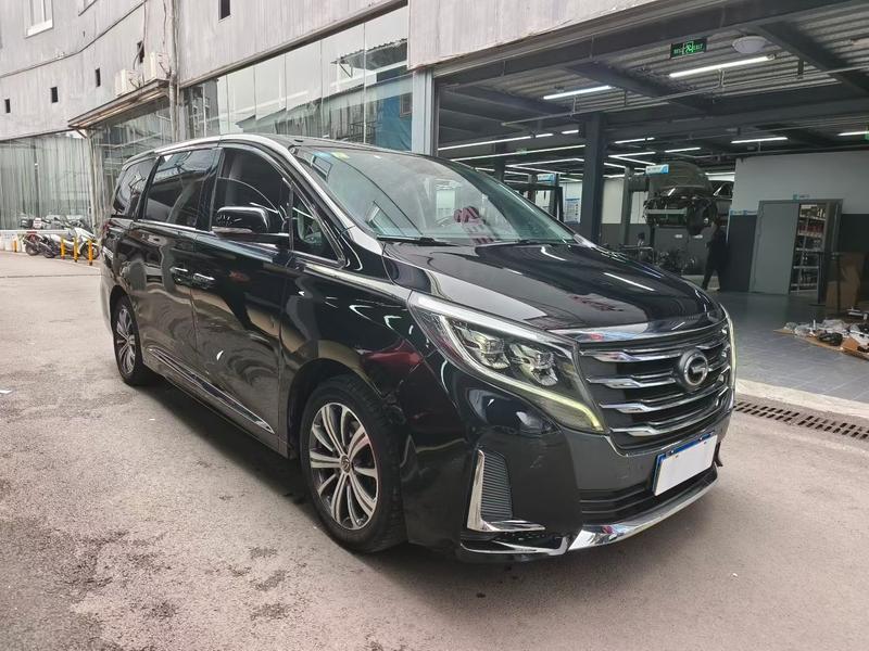 GAC Trumpchi M8 - фото 2