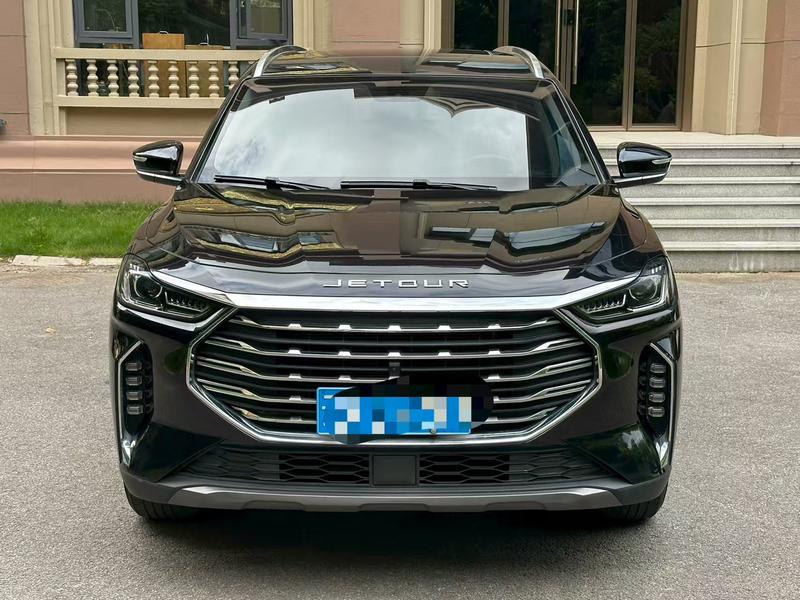 Jetour X70 PLUS - фото 1