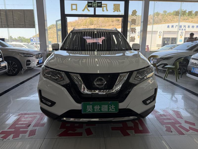 Nissan X-Trail - фото 1