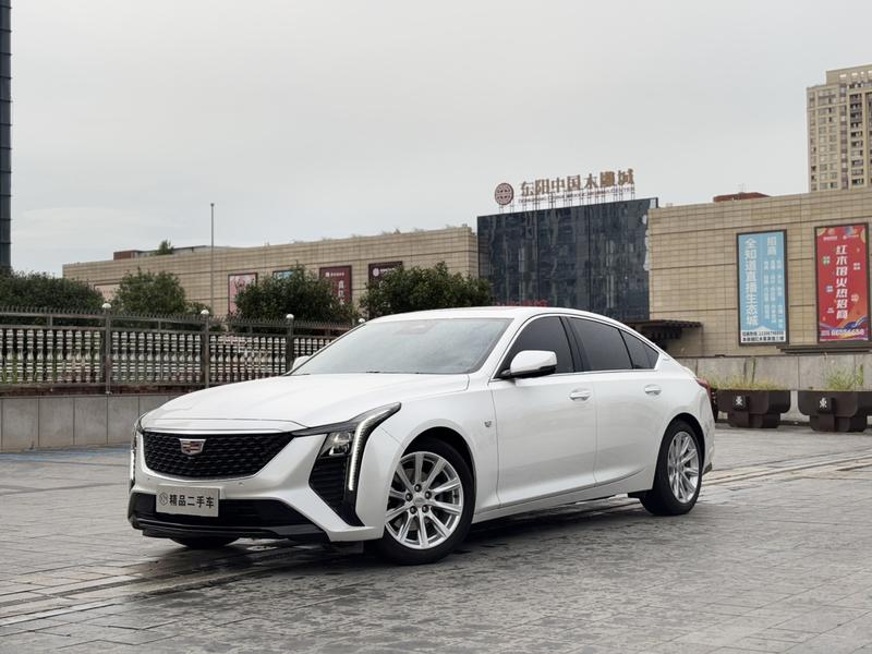 Cadillac CT5 - фото 0