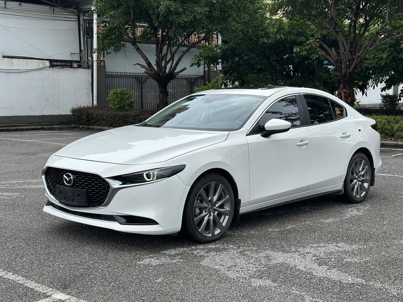 Mazda Mazda3 - фото 0