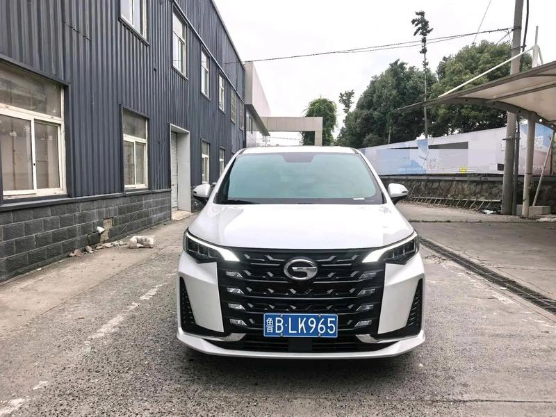 GAC Trumpchi M6 - фото 1