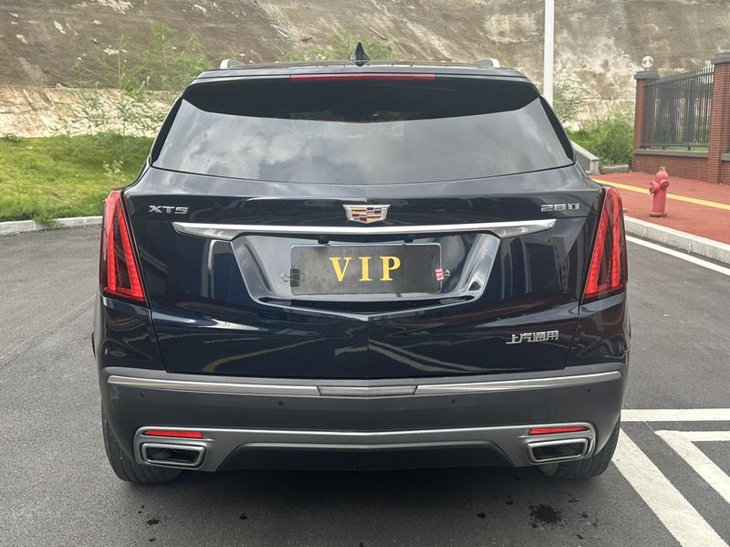 Cadillac XT5 - фото 4