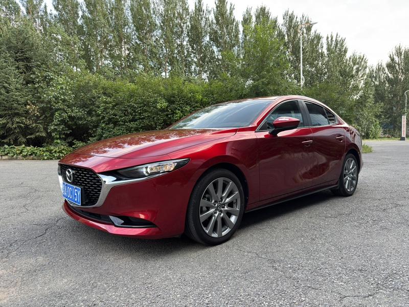 Mazda Mazda3 - фото 0