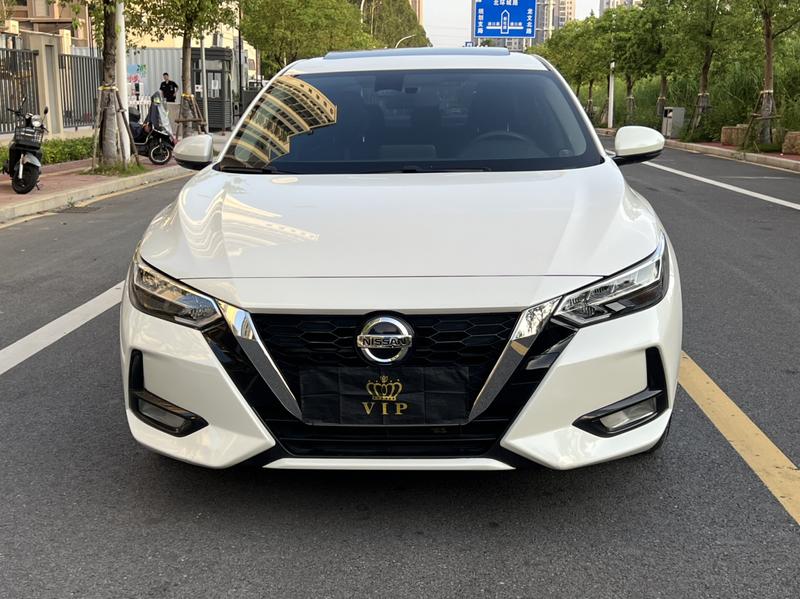 Nissan Sylphy - фото 1