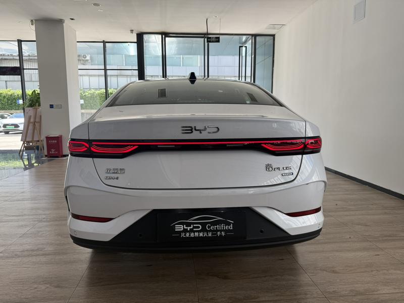 BYD Qin PLUS DM-i - фото 4