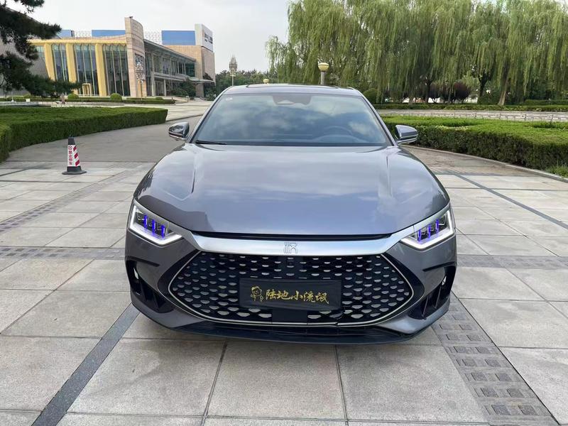 BYD Han DM-i - фото 1