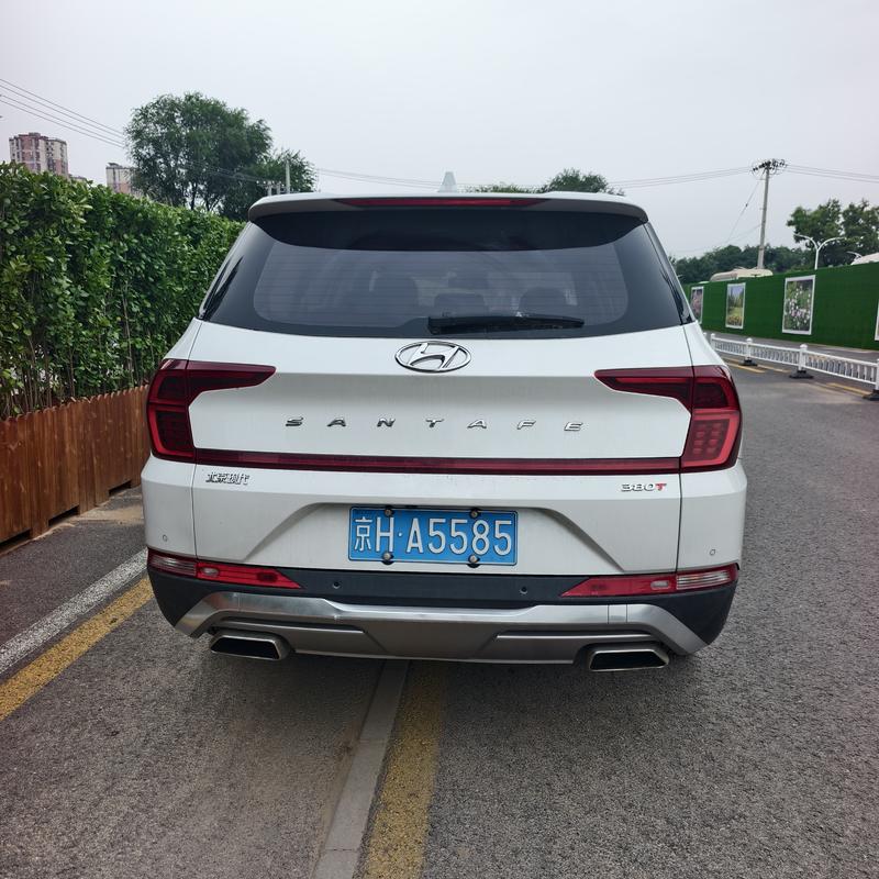 Hyundai Santa Fe - фото 4