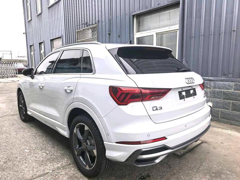 Audi Q3 - фото 3