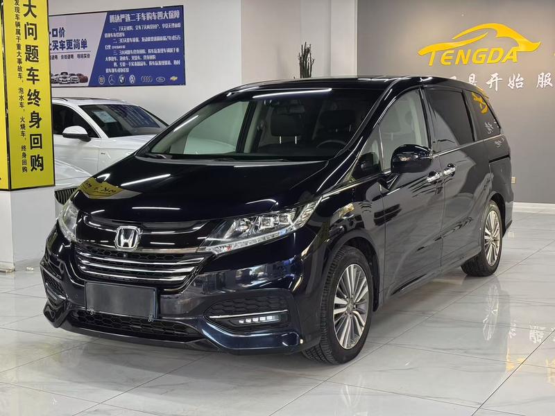 Honda Odyssey - фото 0