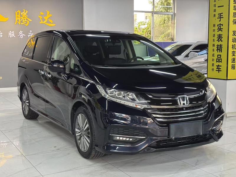 Honda Odyssey - фото 2