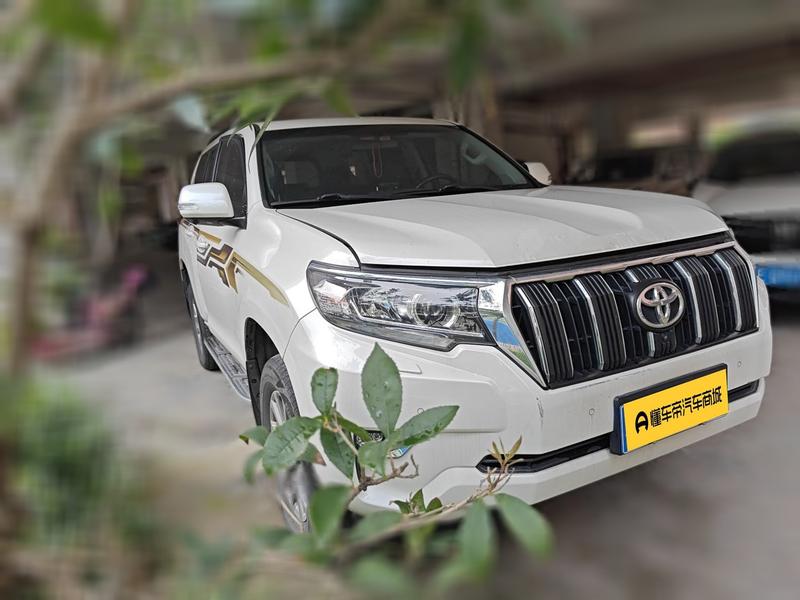 Toyota Prado - фото 2